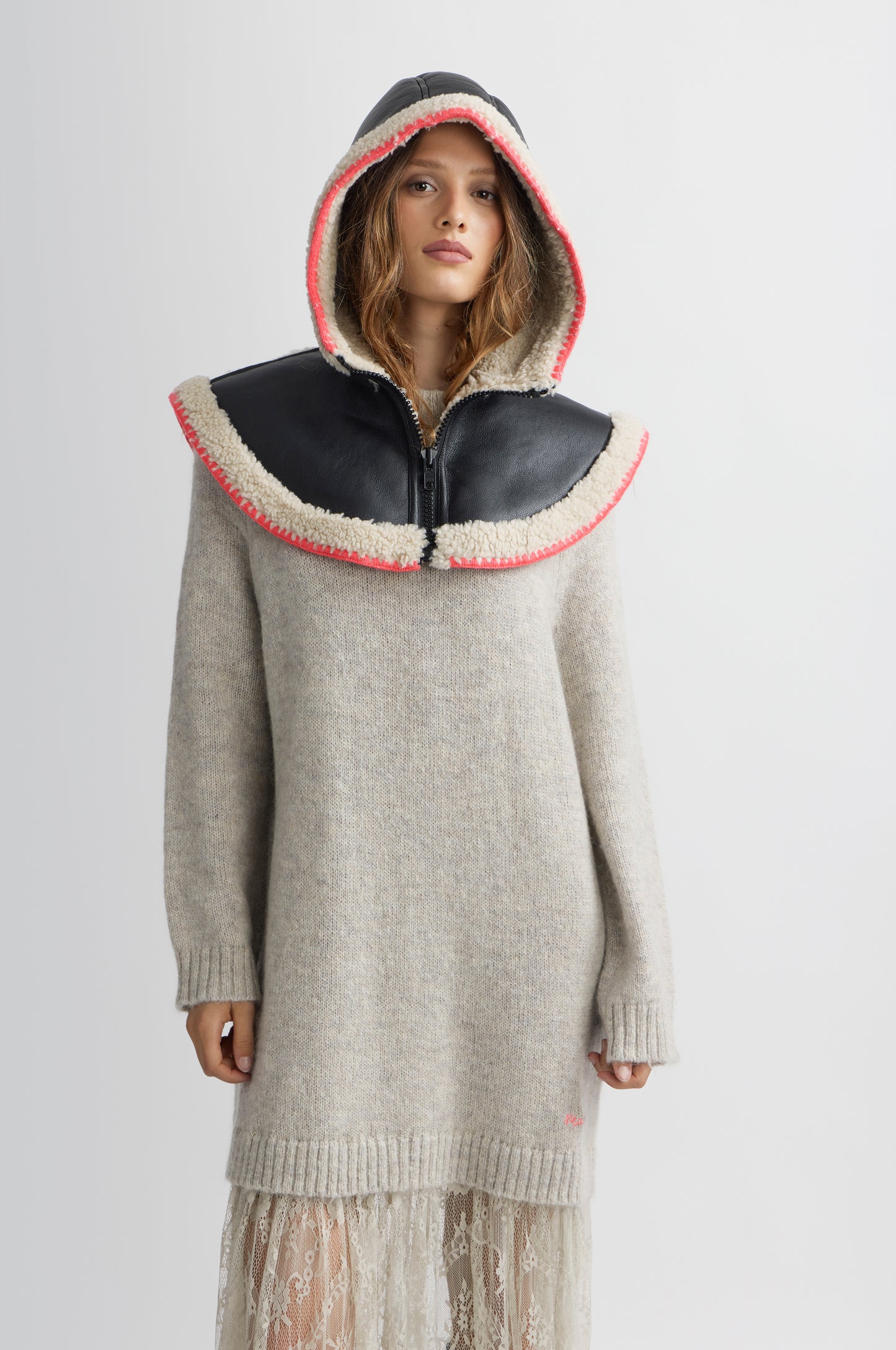Mouton Hood