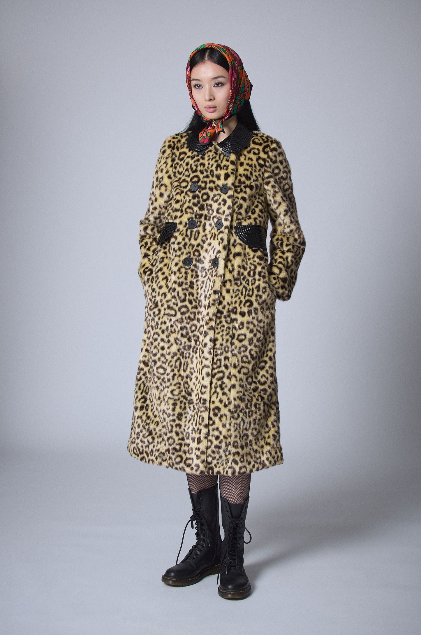 Manteau en Fausse Fourrure