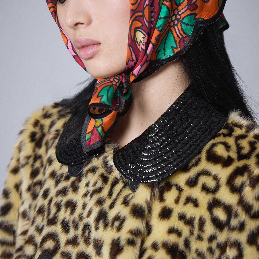 Manteau en Fausse Fourrure