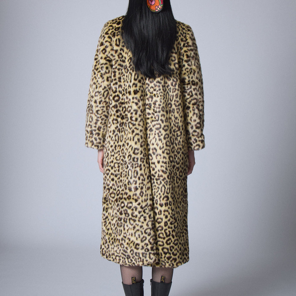 Manteau en Fausse Fourrure