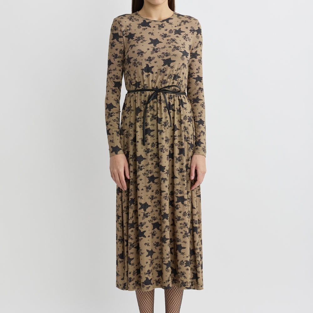 Robe Chantilly