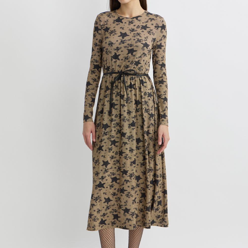 Robe Chantilly