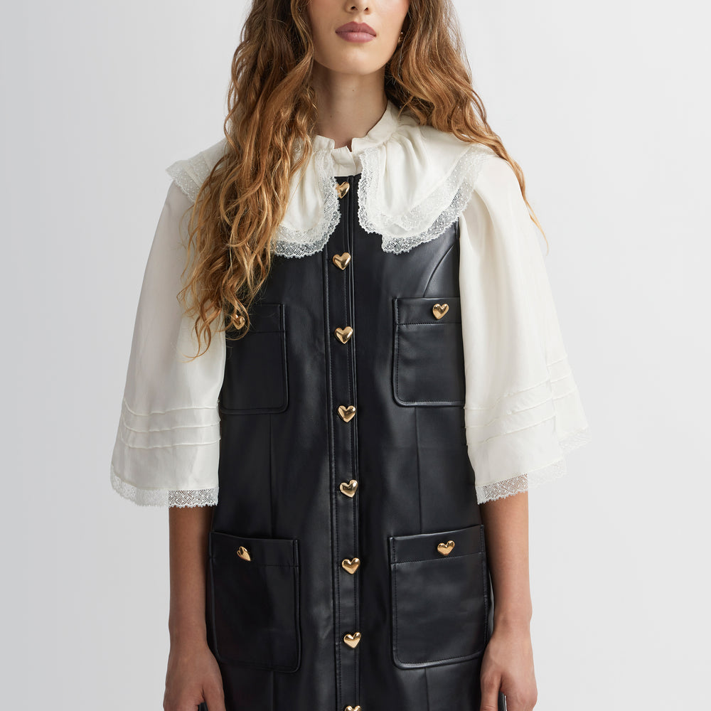Robe Fake