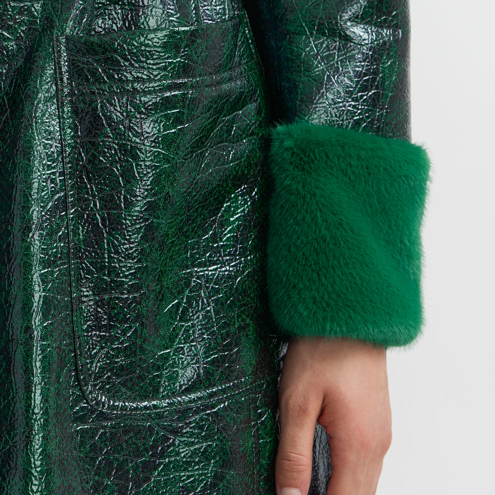 Manteau Python