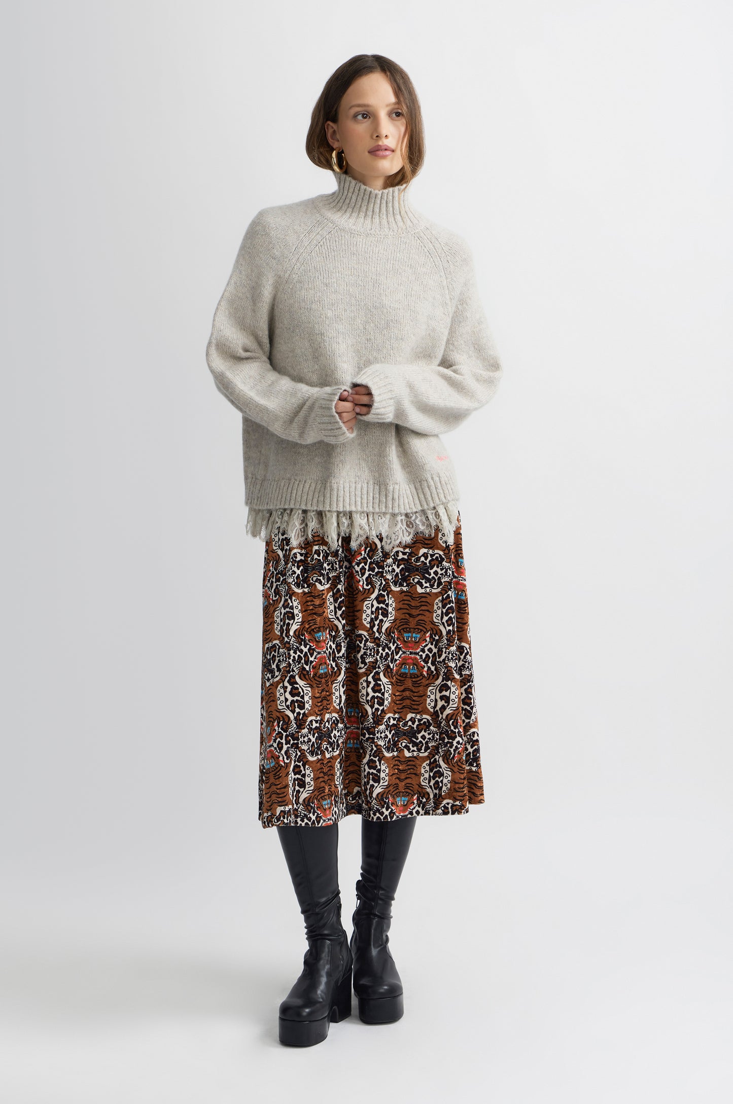 Wood Turtle Neck