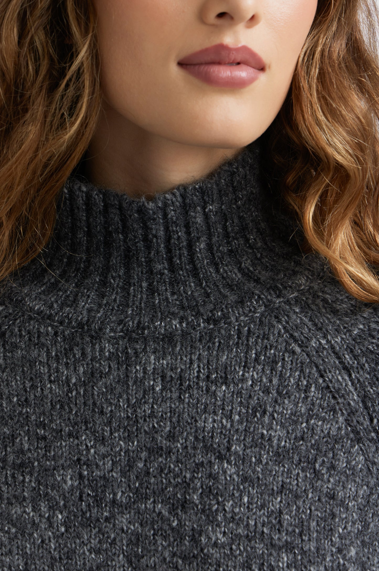 Wood Turtle Neck